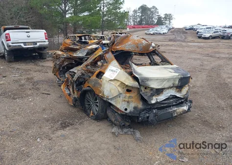 2015 Hyundai Genesis 3.8 из США, поврежденный, VIN KMHGN4JE3FU081168